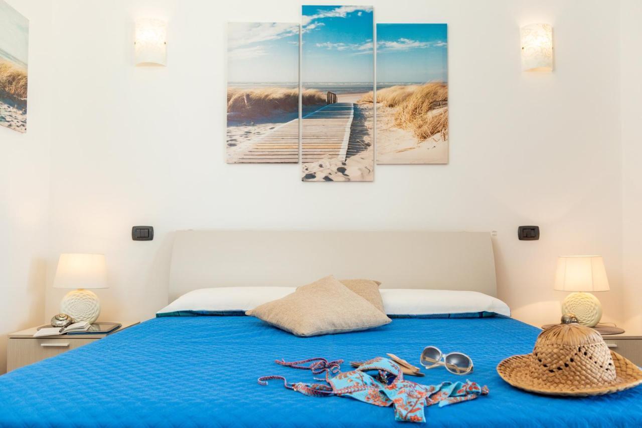 Appartamenti Gaimaro' A 50 M Dalla Spiaggia アルバタクス エクステリア 写真